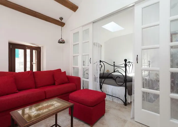 Mareblu Seaview Apartment By Irundo